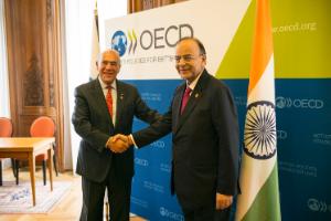 Angel Gurría, Secretary-Gerneral of the OECD, and Arun Jaitley, Minister of Finance and Corporate Affairs, at the OECD Ministerial Council Meeting in Paris in June 2017.